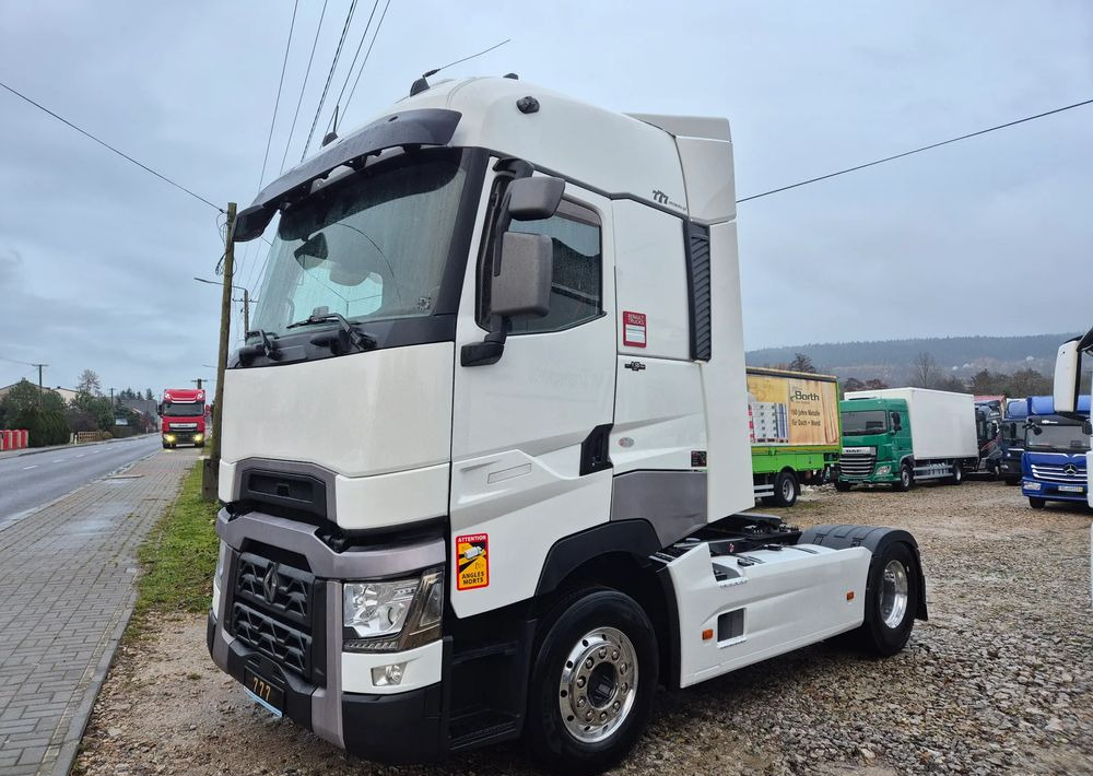 Cabeza tractora Renault HIGH GAMA T480 2019 SALON PL VIN: KD ! 13l STANDARD STANDARD / KLIMA POSTOJOWA / FULL OPCJA / T520 T440 / TOP STAN GAMA T: foto 17 Cabeza tractora Renault HIGH GAMA T480 2019 SALON PL VIN: KD ! 13l STANDARD STANDARD / KLIMA POSTOJOWA / FULL OPCJA / T520 T440 / TOP STAN GAMA T: foto 17