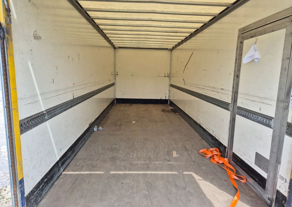 Arrendamiento de MAN TGM TGL 12.250 z Holandii KLIMA 7.2m AUTOMAT WINDA TOP CENA euro 6 nauka jazdy ESP ASR MAN TGM TGL 12.250 z Holandii KLIMA 7.2m AUTOMAT WINDA TOP CENA euro 6 nauka jazdy ESP ASR: foto 18 Arrendamiento de MAN TGM TGL 12.250 z Holandii KLIMA 7.2m AUTOMAT WINDA TOP CENA euro 6 nauka jazdy ESP ASR MAN TGM TGL 12.250 z Holandii KLIMA 7.2m AUTOMAT WINDA TOP CENA euro 6 nauka jazdy ESP ASR: foto 18