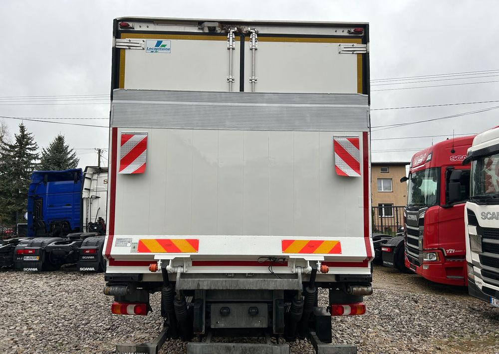 Mercedes-Benz Antos 1824 CARRIER SUPRA 1150 DRZWI + winda i drzwi boczne / 7.7m / z Holandii / KLIMA LEKKI / Axor man Tgm T1000-R THERMO King - Camión frigorífico: foto 5 Mercedes-Benz Antos 1824 CARRIER SUPRA 1150 DRZWI + winda i drzwi boczne / 7.7m / z Holandii / KLIMA LEKKI / Axor man Tgm T1000-R THERMO King - Camión frigorífico: foto 5