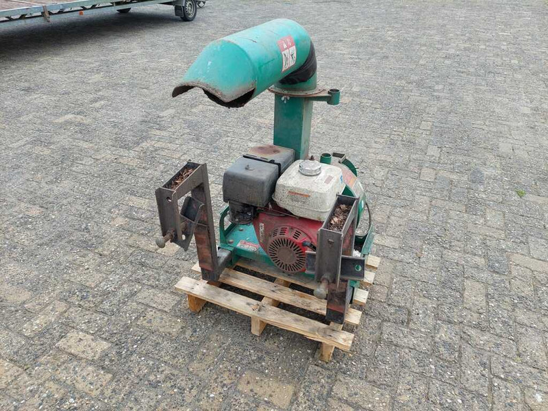 Billy Goat truckloader - Motoazada: foto 4 Billy Goat truckloader - Motoazada: foto 4