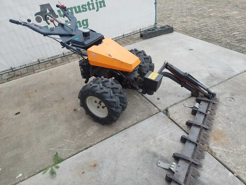 Trituradora forestal Bucher M 330 KL: foto 7 Trituradora forestal Bucher M 330 KL: foto 7