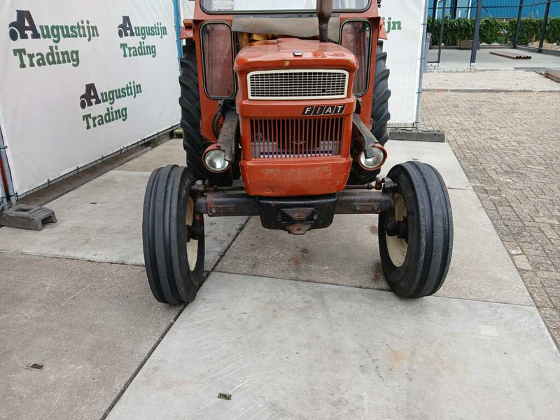 Fiat 640/8 - Tractor: foto 3 Fiat 640/8 - Tractor: foto 3