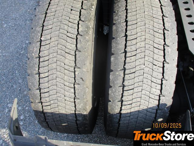 Mercedes-Benz Actros 1848 LS nRL - Cabeza tractora: foto 2 Mercedes-Benz Actros 1848 LS nRL - Cabeza tractora: foto 2