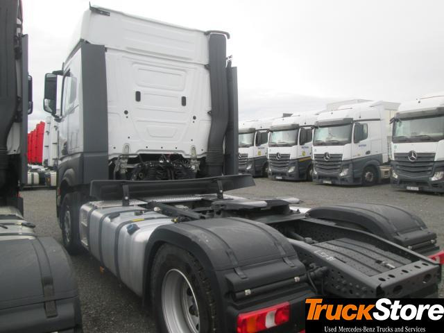 Mercedes-Benz Actros 1851 LS - Cabeza tractora: foto 4 Mercedes-Benz Actros 1851 LS - Cabeza tractora: foto 4