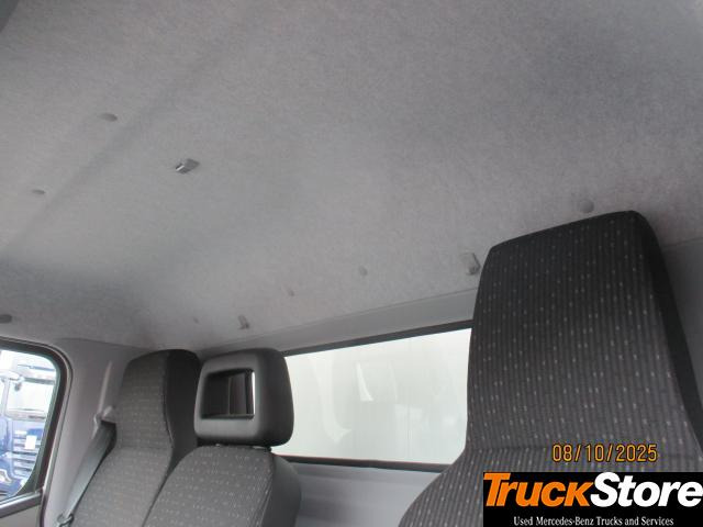 Arrendamiento de FUSO Canter 3C15 FUSO Canter 3C15: foto 9