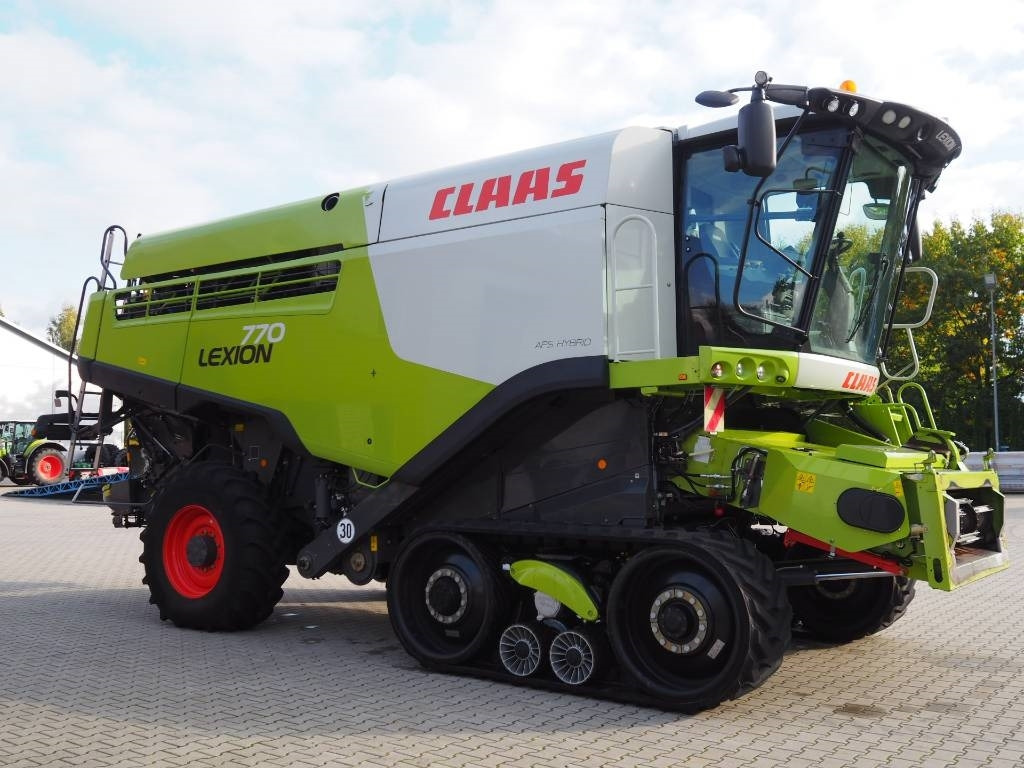 Claas Lexion 770TT 4x4 + V1200  - Cosechadora de granos: foto 4 Claas Lexion 770TT 4x4 + V1200  - Cosechadora de granos: foto 4