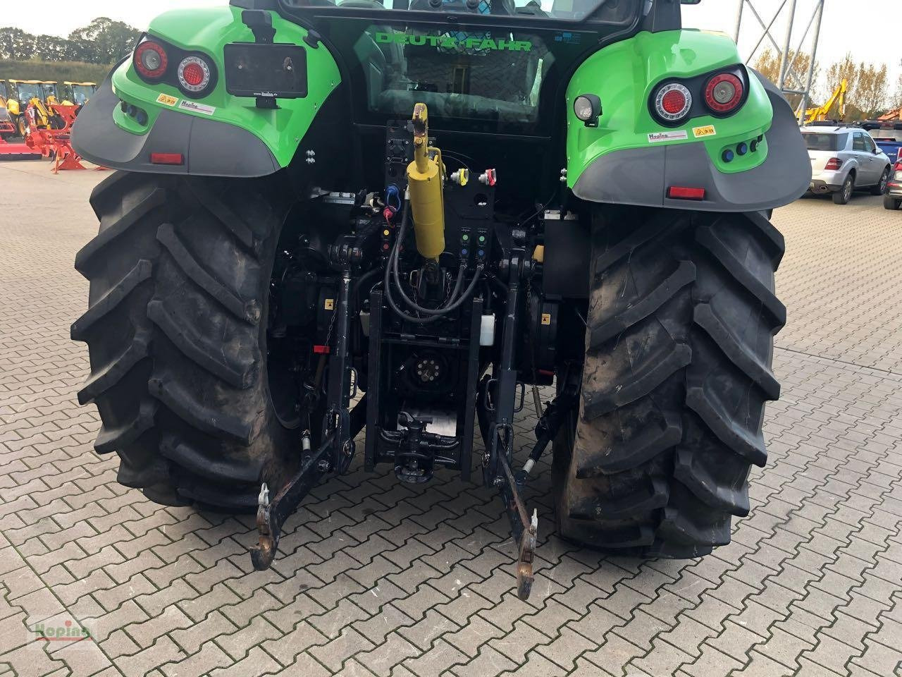 Tractor Deutz-Fahr 6215 Agrotron TTV: foto 7