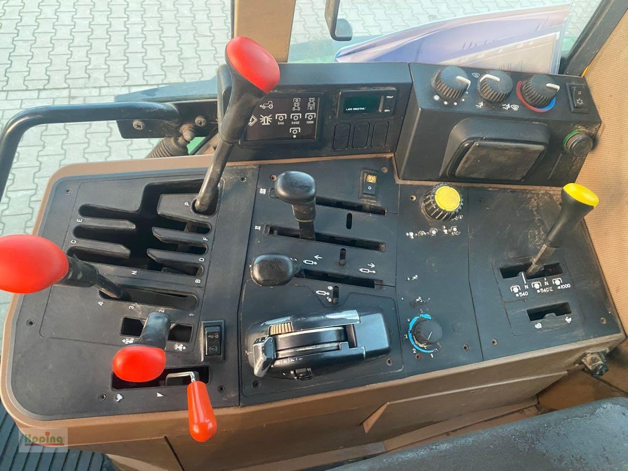 Tractor John Deere 6600: foto 16 Tractor John Deere 6600: foto 16