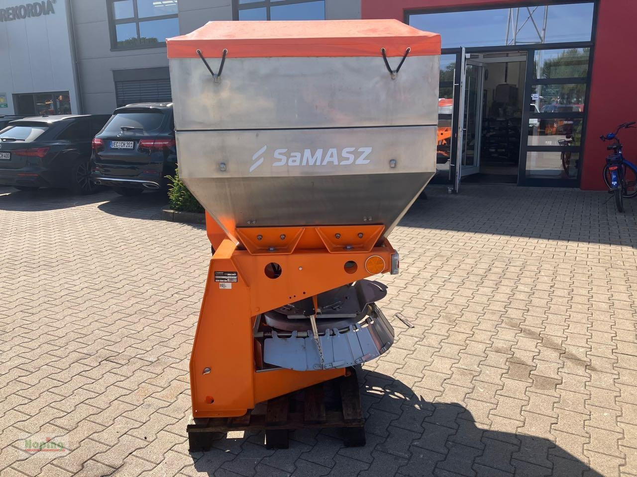 Saphir Vortex 600E - Esparcidor de sal: foto 3 Saphir Vortex 600E - Esparcidor de sal: foto 3