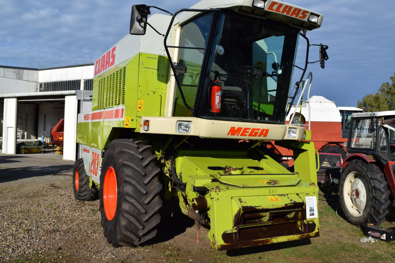 CLAAS Dominator 203 Mega - Cosechadora de granos: foto 3 CLAAS Dominator 203 Mega - Cosechadora de granos: foto 3