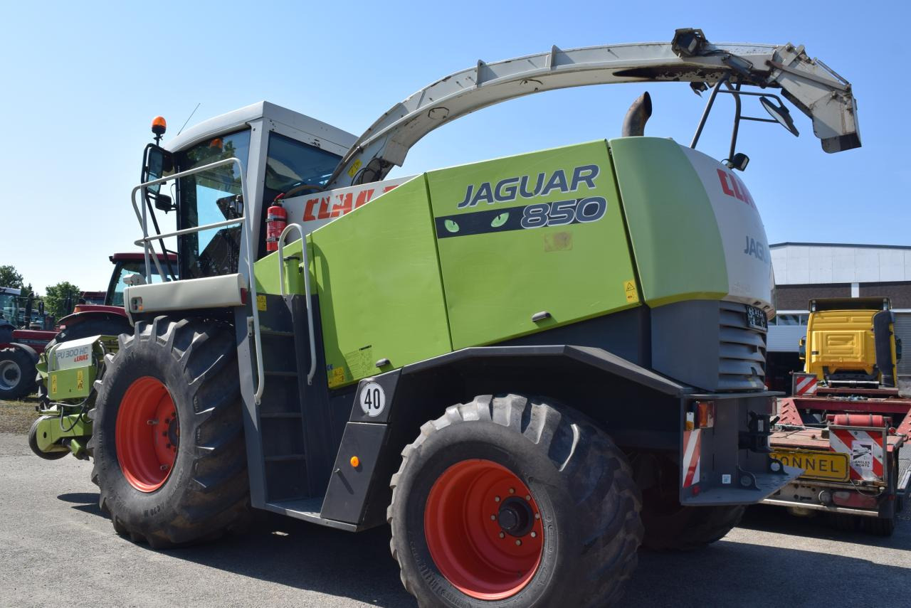 CLAAS Jaguar 850 Speedstar - Cosechadora de forraje: foto 4 CLAAS Jaguar 850 Speedstar - Cosechadora de forraje: foto 4