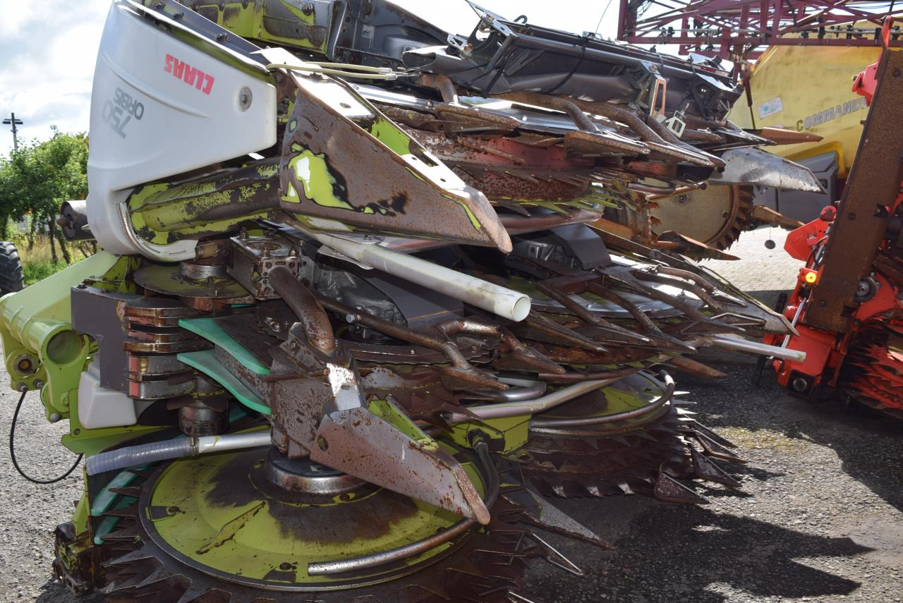 CLAAS Orbis 750 AC PRO - Cabezal de maíz: foto 3 CLAAS Orbis 750 AC PRO - Cabezal de maíz: foto 3