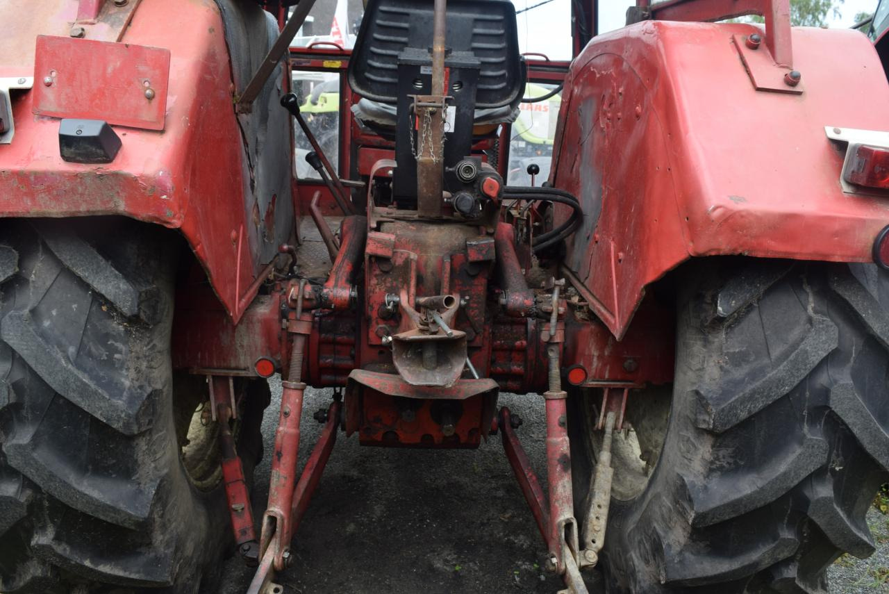 Case-IH 844 A/S - Tractor: foto 4 Case-IH 844 A/S - Tractor: foto 4