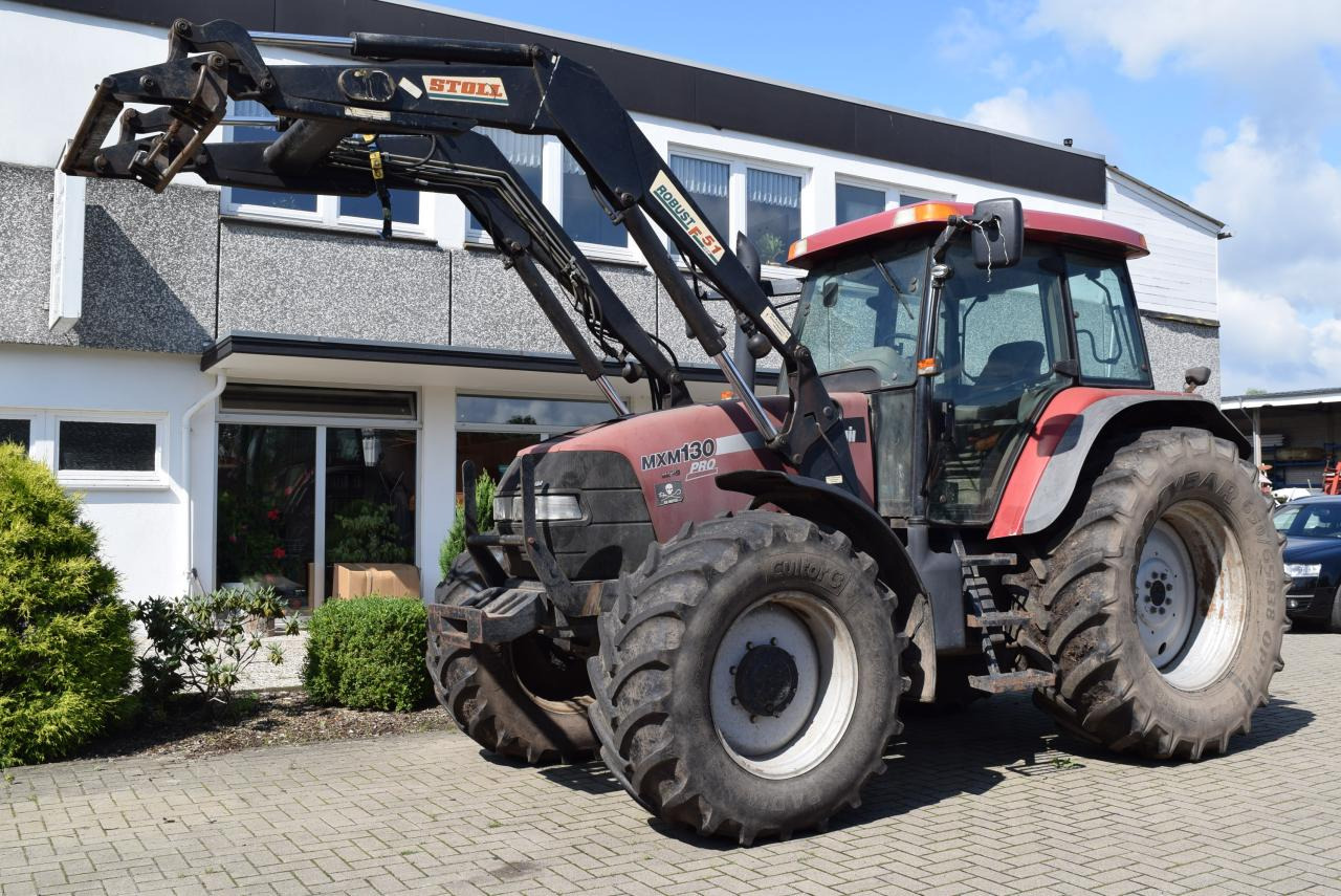 Case-IH MXM 130 - Tractor: foto 1 Case-IH MXM 130 - Tractor: foto 1