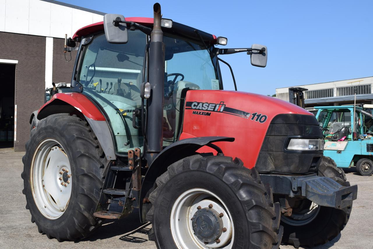Case-IH Maxxum 110 - Tractor: foto 1 Case-IH Maxxum 110 - Tractor: foto 1