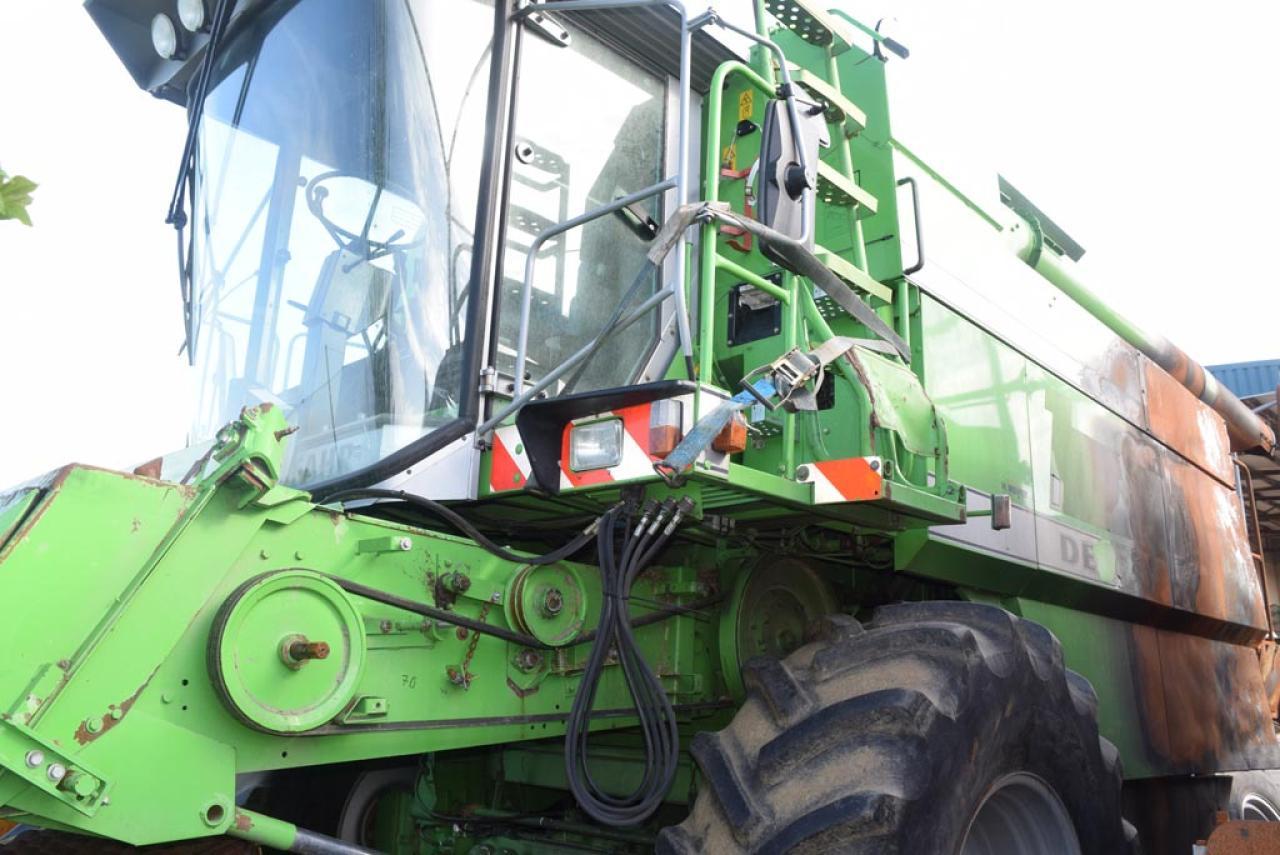 Deutz-Fahr 4075 - Brandschaden - Cosechadora de granos: foto 2 Deutz-Fahr 4075 - Brandschaden - Cosechadora de granos: foto 2