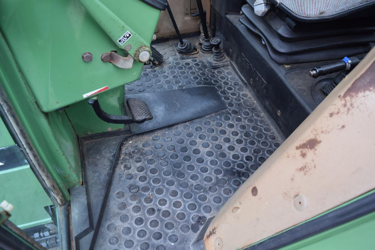 Tractor Fendt Farmer 311 LSA: foto 9 Tractor Fendt Farmer 311 LSA: foto 9
