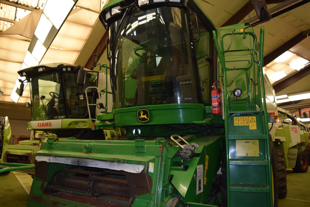 John Deere 9780 i CTS Hillmaster - Cosechadora de granos: foto 2 John Deere 9780 i CTS Hillmaster - Cosechadora de granos: foto 2