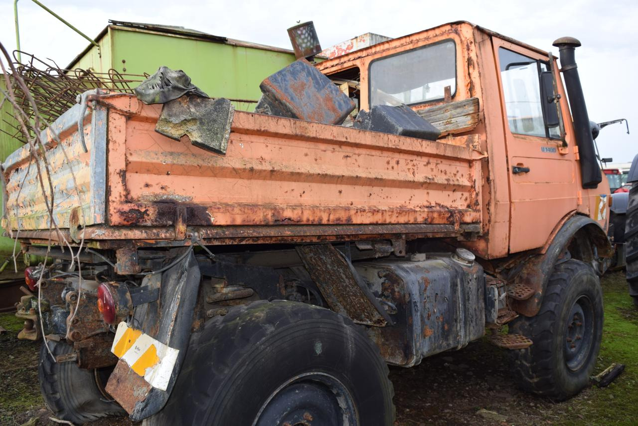 Mercedes-Benz Unimog U1200 - Tractor: foto 3 Mercedes-Benz Unimog U1200 - Tractor: foto 3