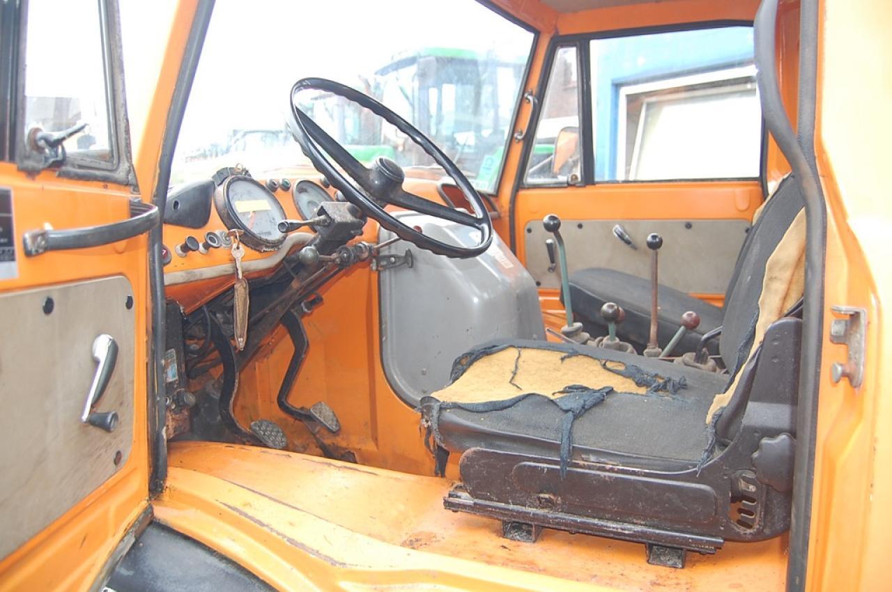 Mercedes-Benz Unimog U421 - Vehículo municipal: foto 4 Mercedes-Benz Unimog U421 - Vehículo municipal: foto 4