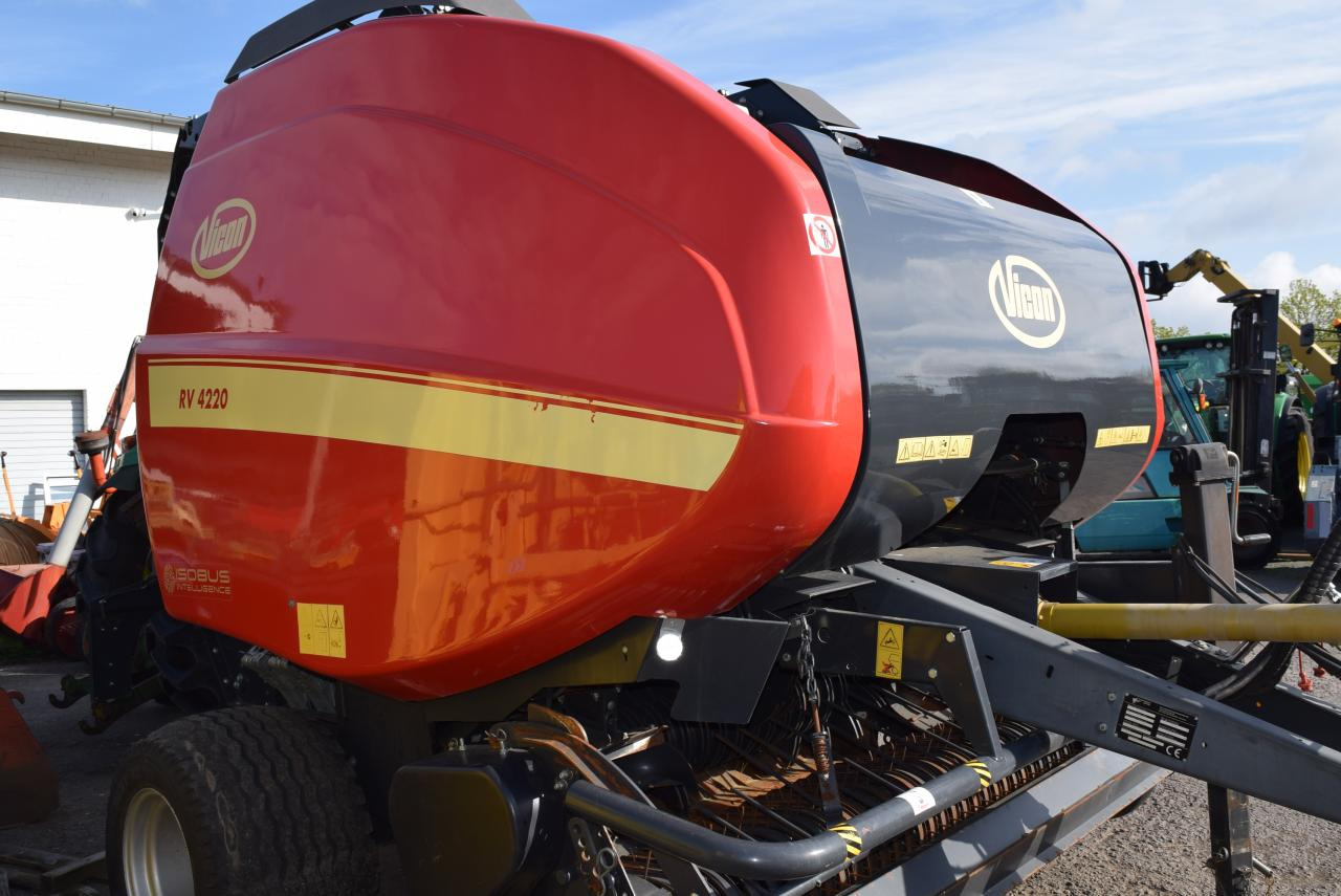 Vicon RV 4220 SC 14 - Rotoempacadora: foto 1 Vicon RV 4220 SC 14 - Rotoempacadora: foto 1