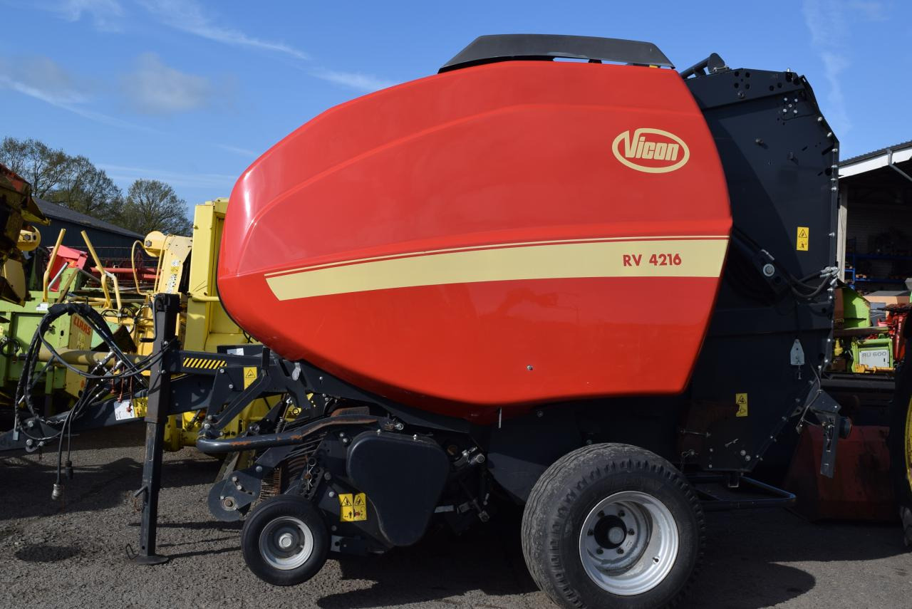 Vicon RV 4220 SC 14 - Rotoempacadora: foto 4 Vicon RV 4220 SC 14 - Rotoempacadora: foto 4