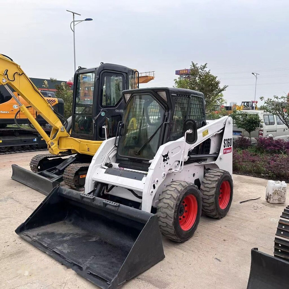 Bobcat S160 - Minicargadora: foto 2 Bobcat S160 - Minicargadora: foto 2