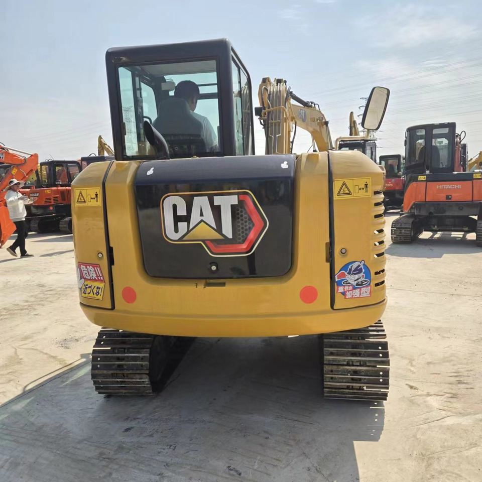 CATERPILLAR 305.5E2 - Miniexcavadora: foto 4 CATERPILLAR 305.5E2 - Miniexcavadora: foto 4