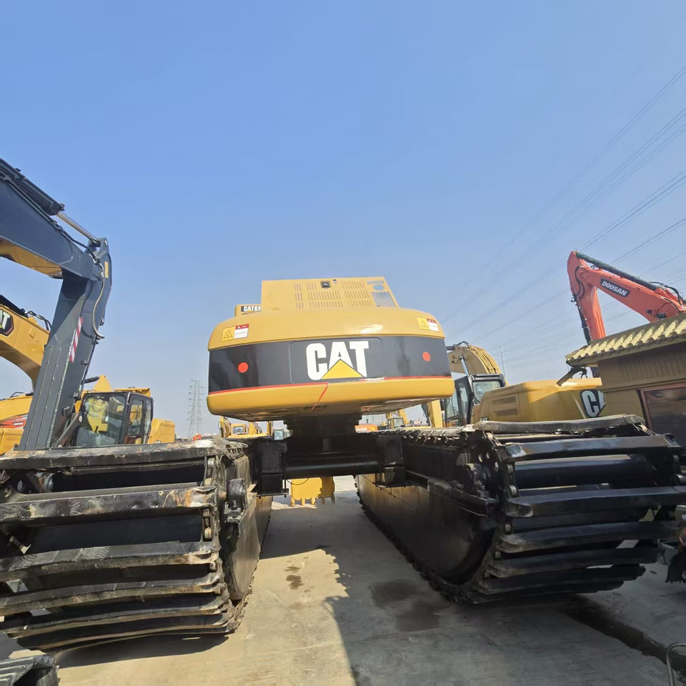 CATERPILLAR 320C - Excavadora anfibia: foto 5 CATERPILLAR 320C - Excavadora anfibia: foto 5