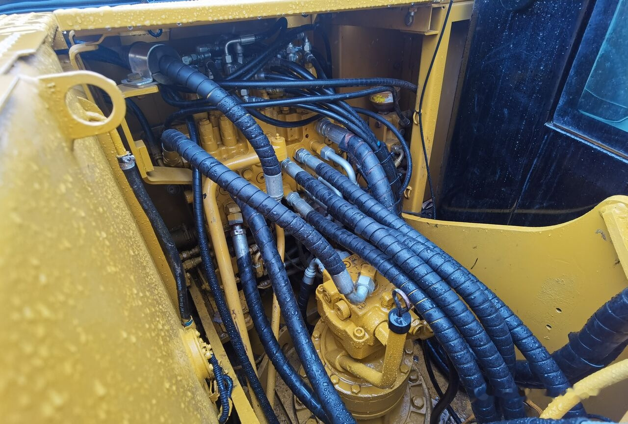 Caterpillar 315D2GC - Excavadora de cadenas: foto 1 Caterpillar 315D2GC - Excavadora de cadenas: foto 1