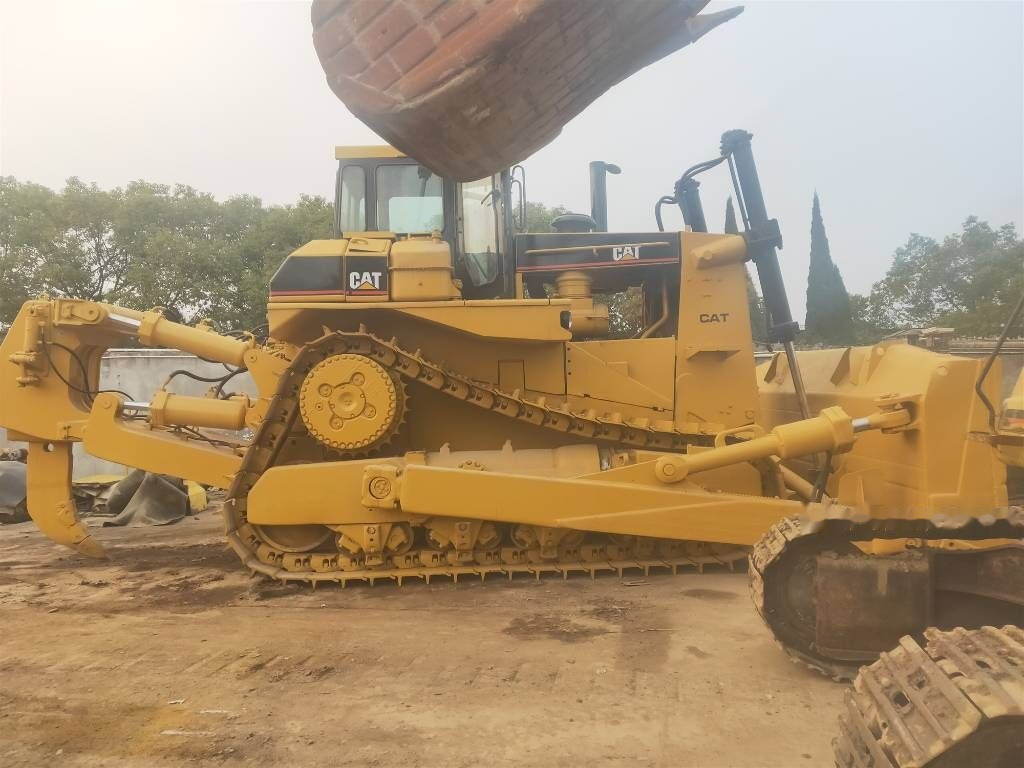 Caterpillar D 9 N - Bulldozer: foto 2 Caterpillar D 9 N - Bulldozer: foto 2