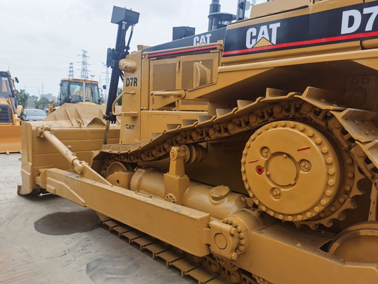 Arrendamiento de Caterpillar D7R Caterpillar D7R: foto 8