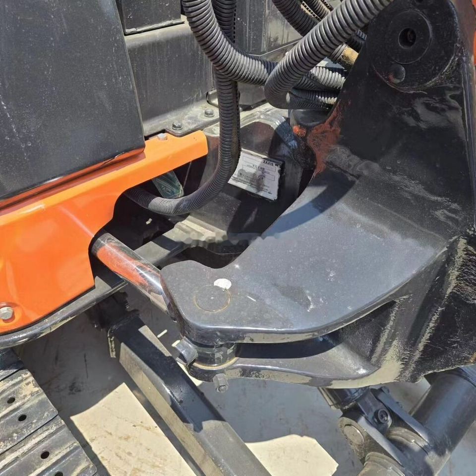 Miniexcavadora Hitachi ZX50U: foto 9 Miniexcavadora Hitachi ZX50U: foto 9