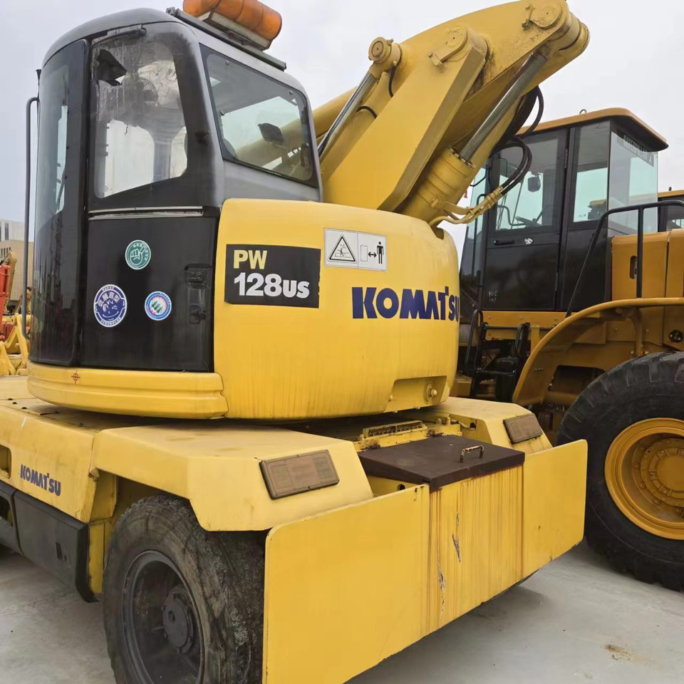 KOMATSU PC128US - Excavadora de ruedas: foto 4 KOMATSU PC128US - Excavadora de ruedas: foto 4