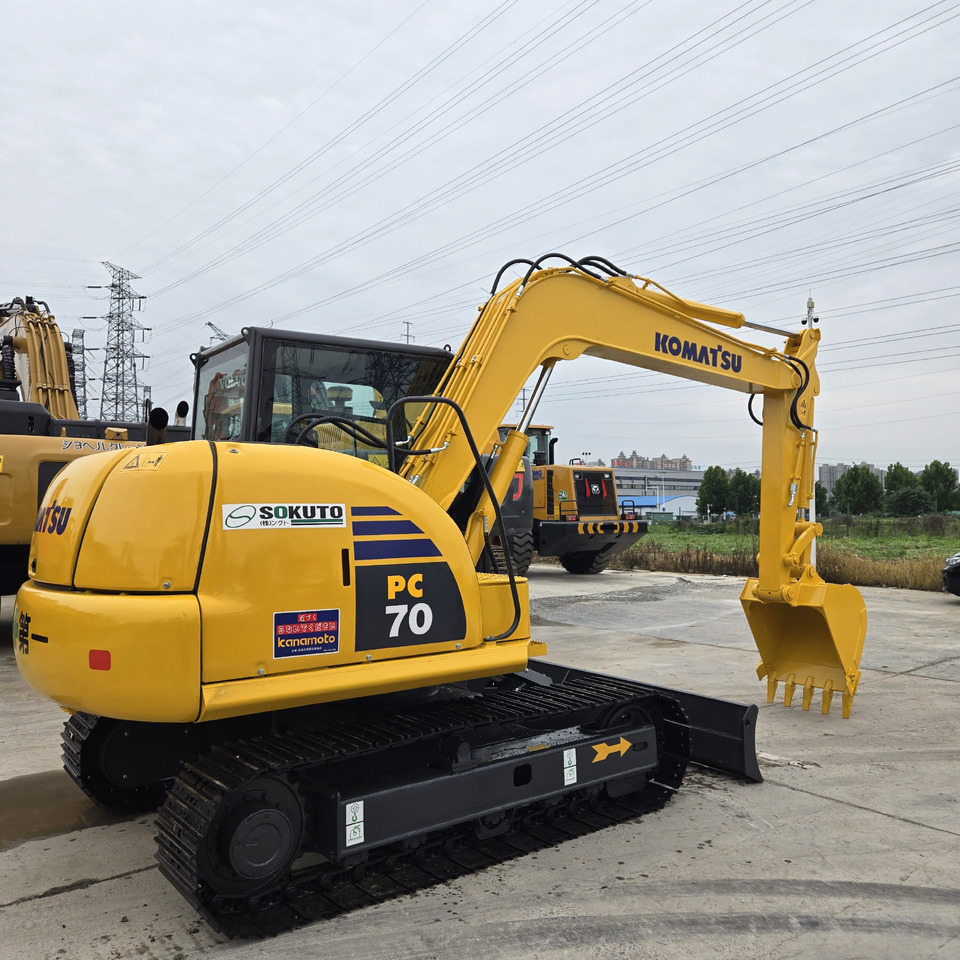 KOMATSU PC70-8 - Miniexcavadora: foto 1 KOMATSU PC70-8 - Miniexcavadora: foto 1