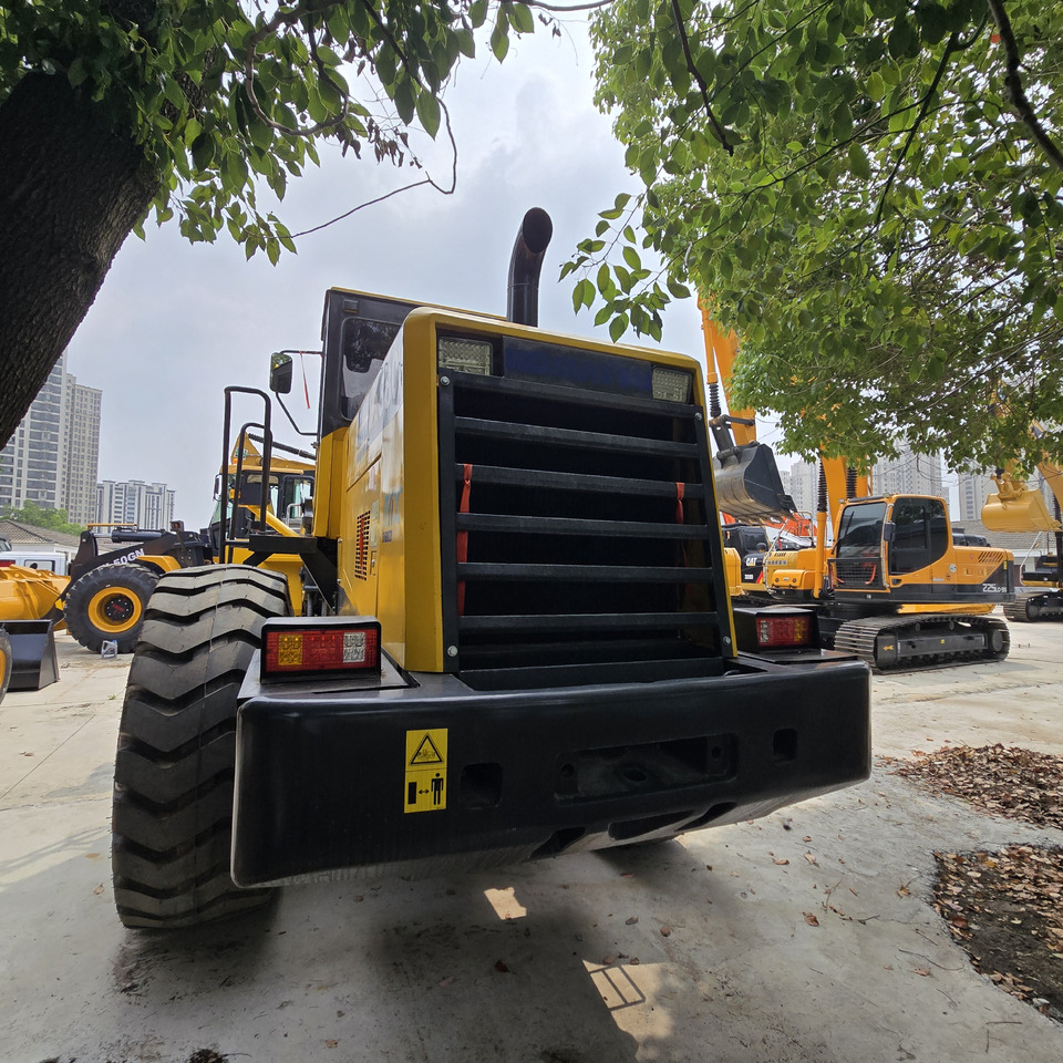 Arrendamiento de KOMATSU WA380 KOMATSU WA380: foto 8