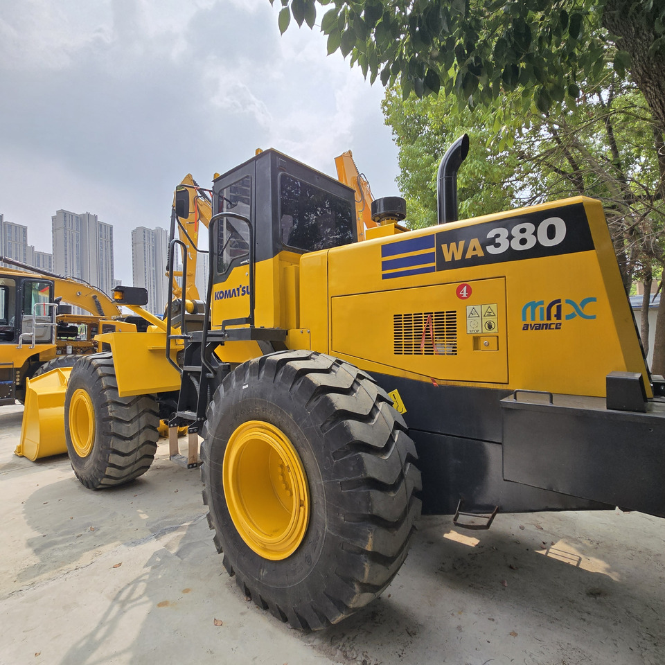 Arrendamiento de KOMATSU WA380 KOMATSU WA380: foto 7