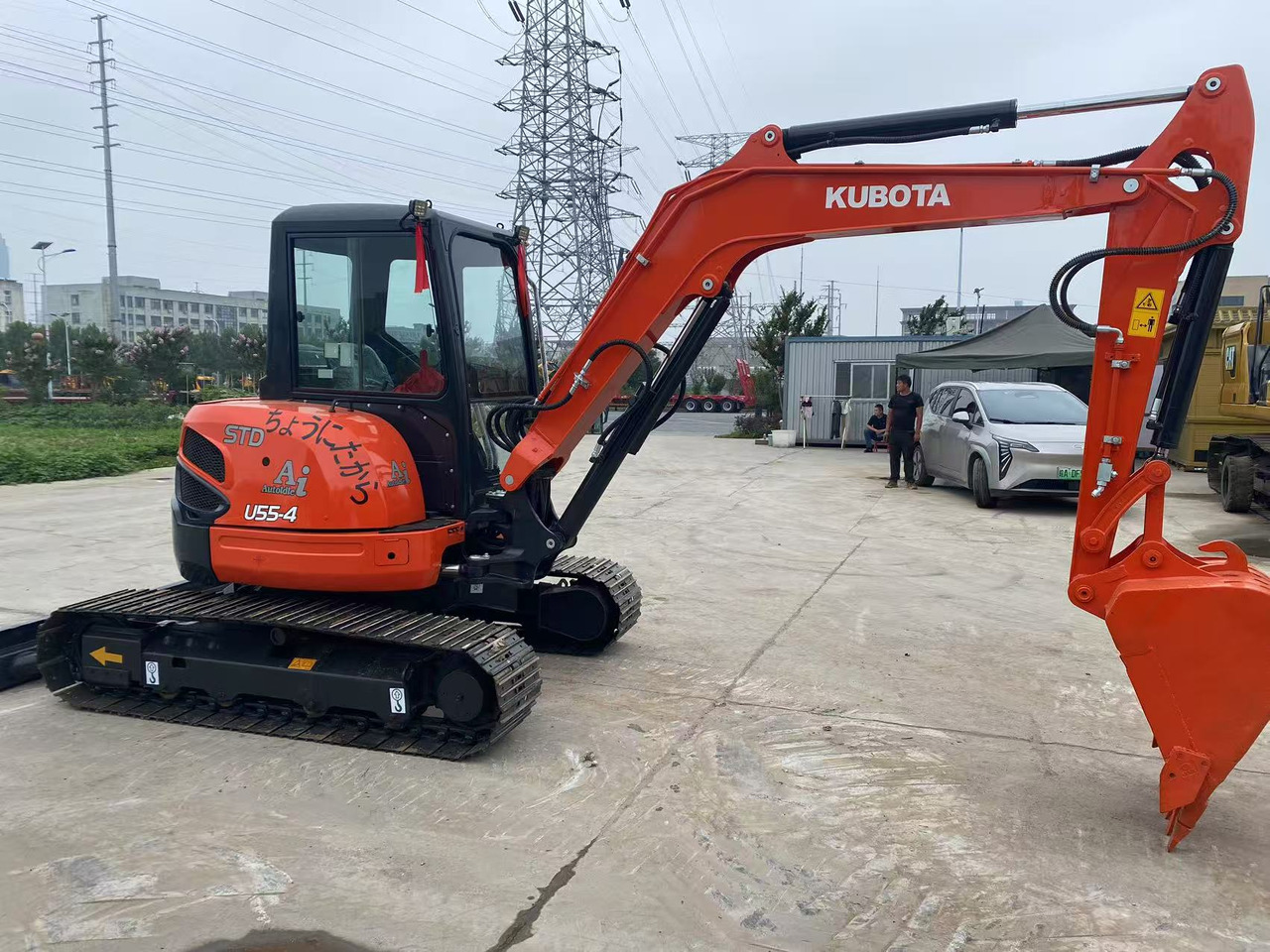 KUBOTA U55-4 - Miniexcavadora: foto 2 KUBOTA U55-4 - Miniexcavadora: foto 2