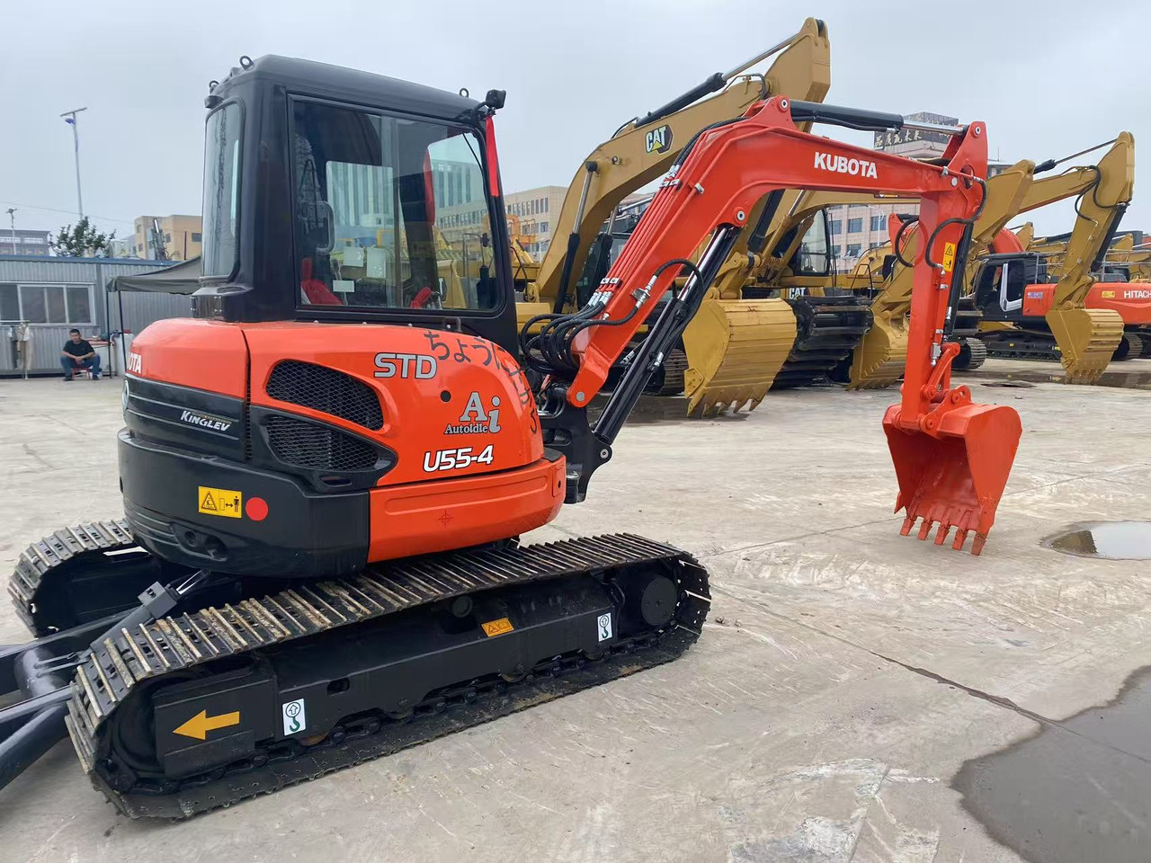 KUBOTA U55-4 - Miniexcavadora: foto 1 KUBOTA U55-4 - Miniexcavadora: foto 1