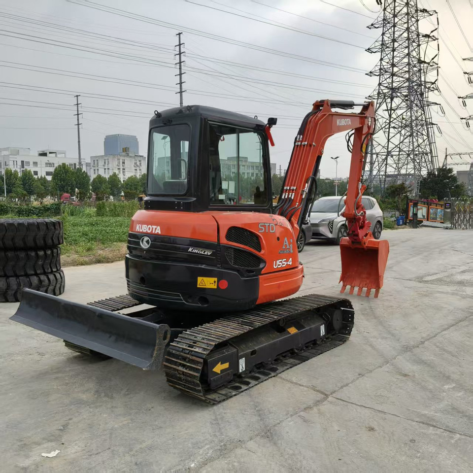 KUBOTA U55-4 - Miniexcavadora: foto 1 KUBOTA U55-4 - Miniexcavadora: foto 1