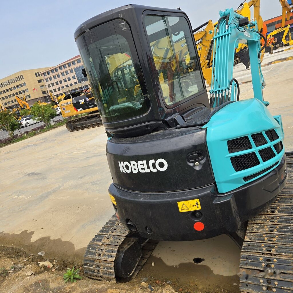 Kobelco SK55SR - Miniexcavadora: foto 4 Kobelco SK55SR - Miniexcavadora: foto 4