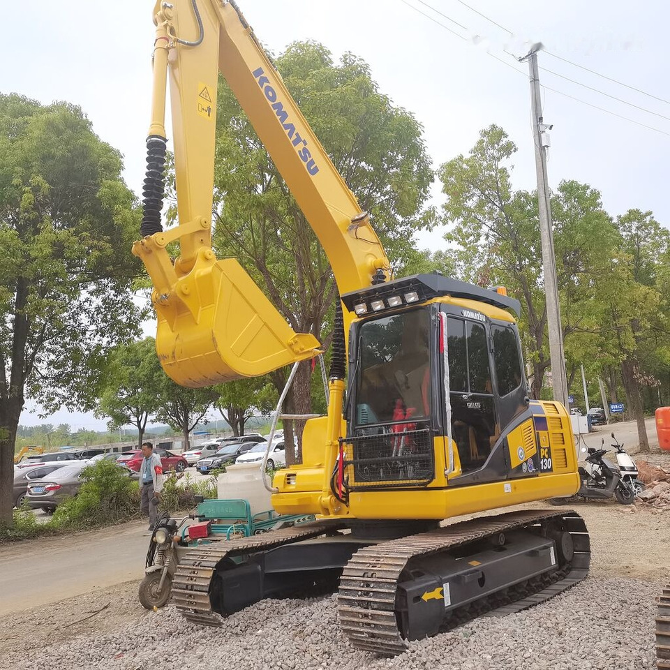 Komatsu PC130-7 - Excavadora de cadenas: foto 2 Komatsu PC130-7 - Excavadora de cadenas: foto 2