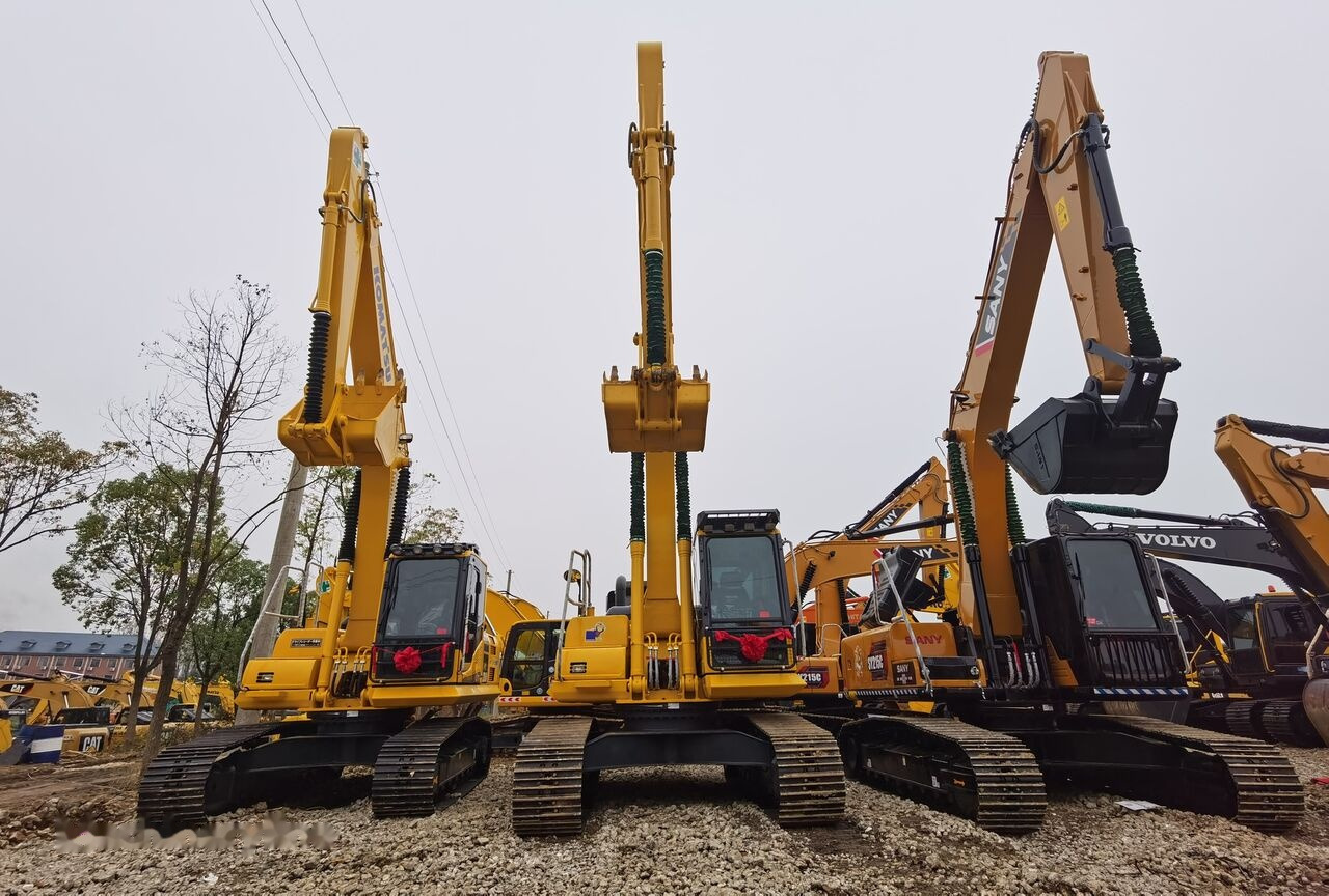Komatsu PC220-8 - Excavadora de cadenas: foto 4 Komatsu PC220-8 - Excavadora de cadenas: foto 4