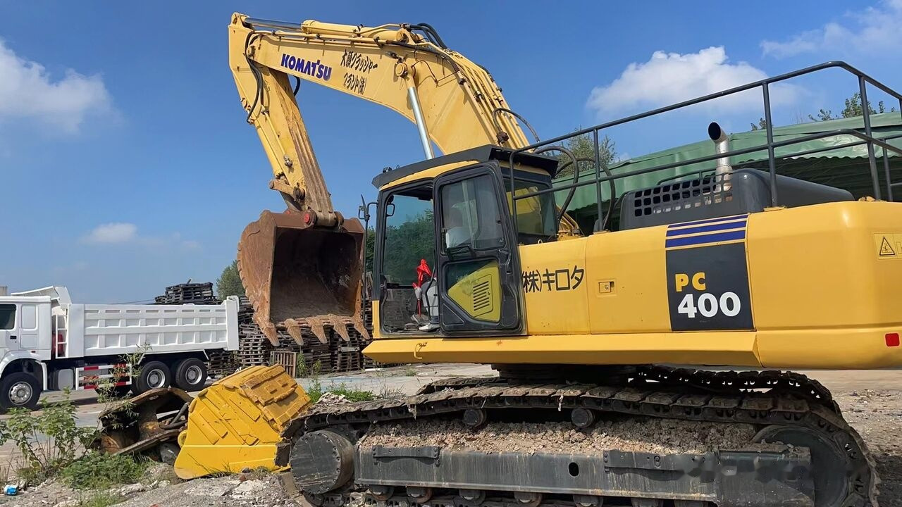 Komatsu PC400-7 - Excavadora de cadenas: foto 1 Komatsu PC400-7 - Excavadora de cadenas: foto 1