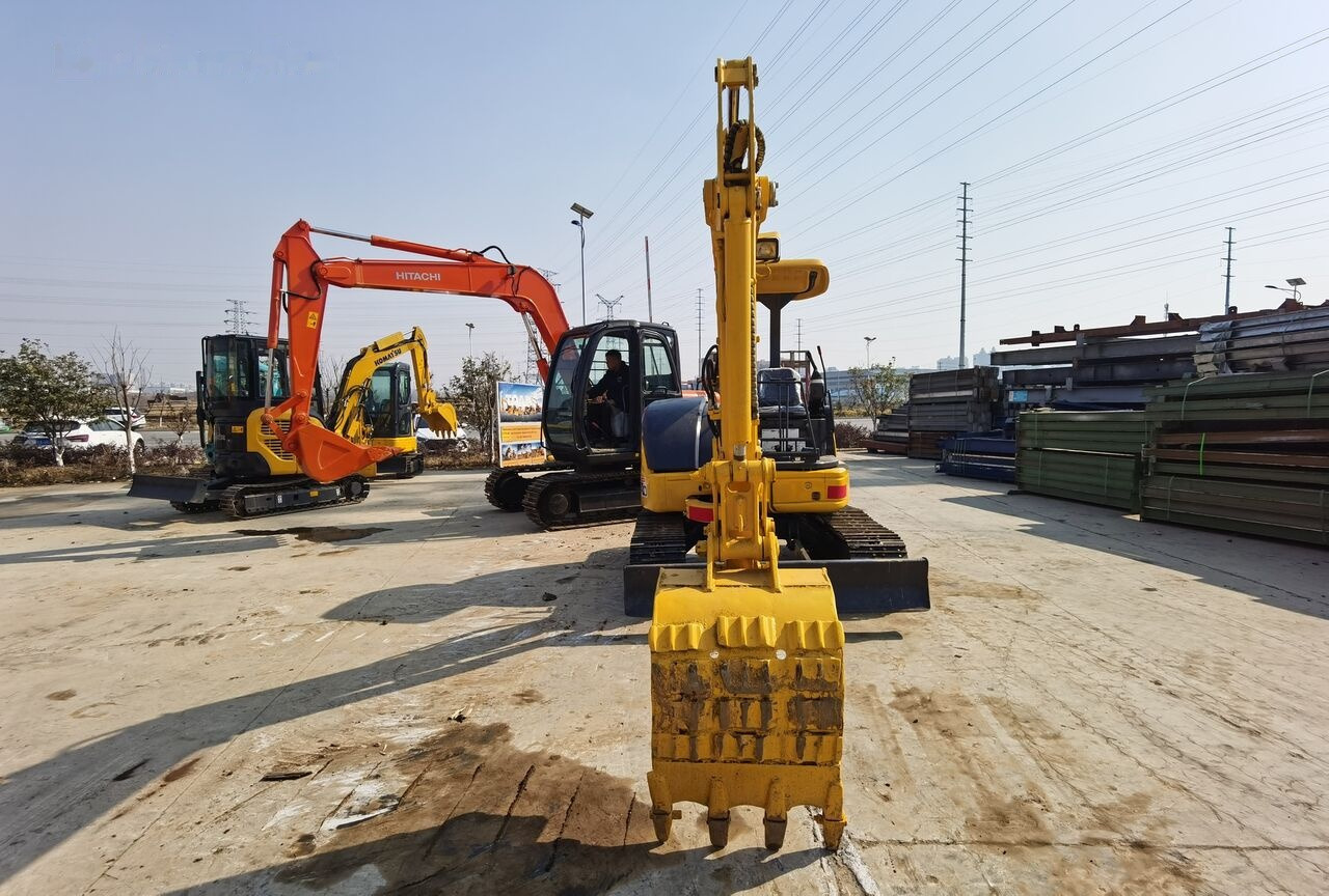 Miniexcavadora Komatsu PC40MR: foto 8
