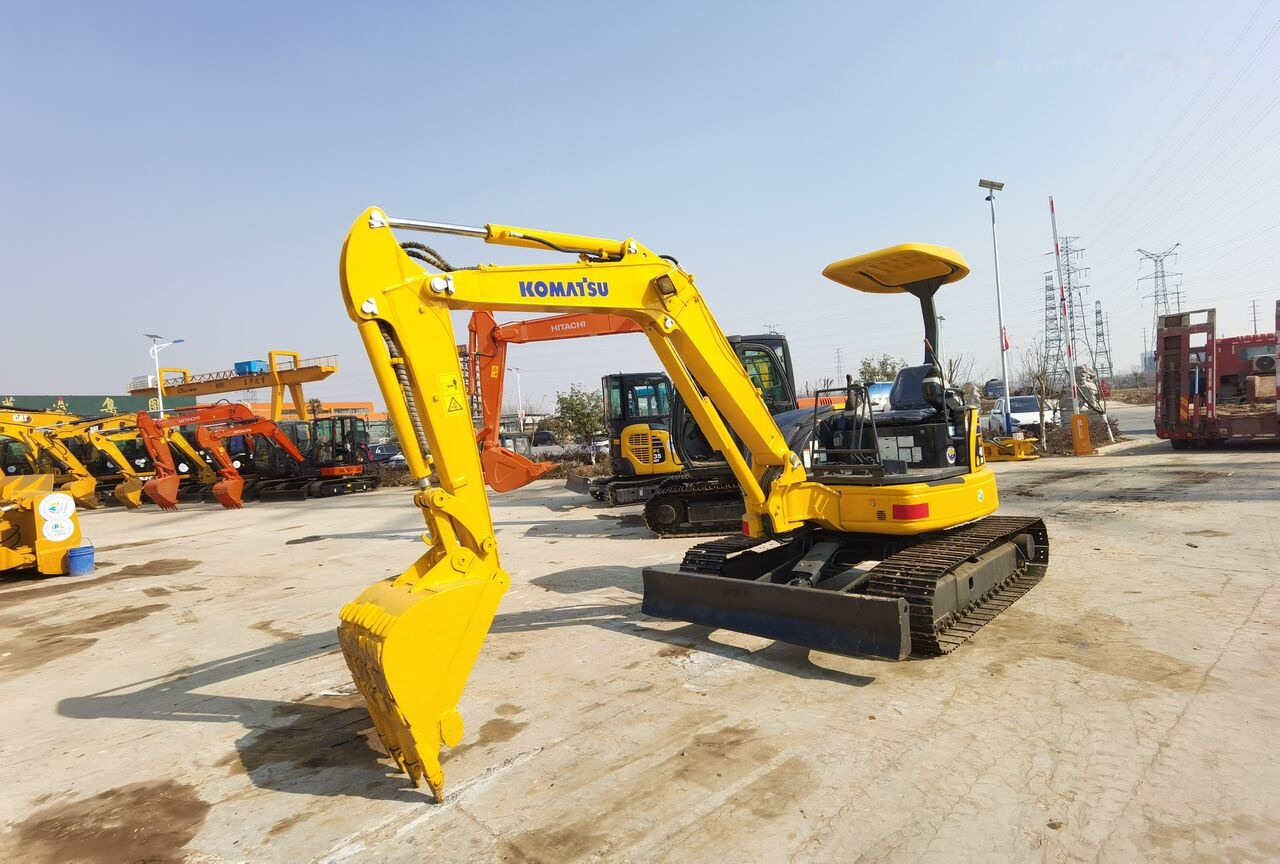 Miniexcavadora Komatsu PC40MR: foto 7