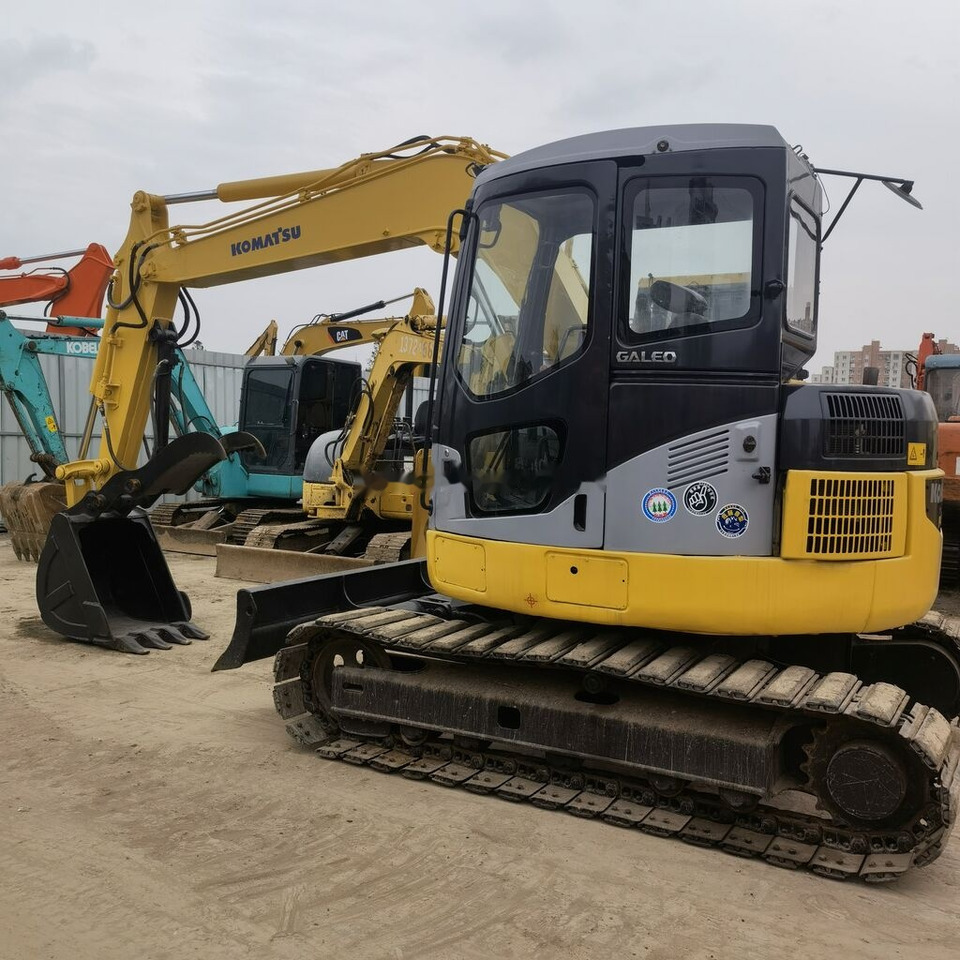 Komatsu PC78 - Miniexcavadora: foto 1 Komatsu PC78 - Miniexcavadora: foto 1
