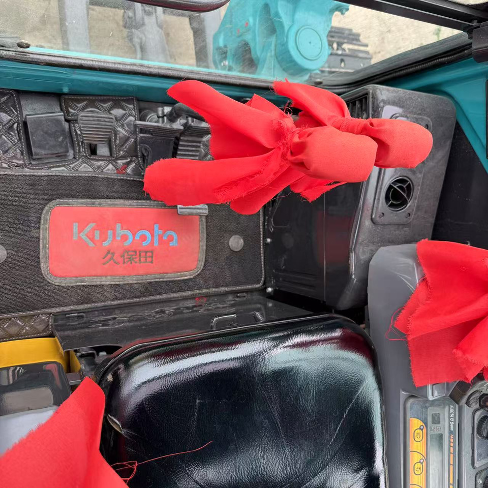 Miniexcavadora Kubota U35: foto 7 Miniexcavadora Kubota U35: foto 7