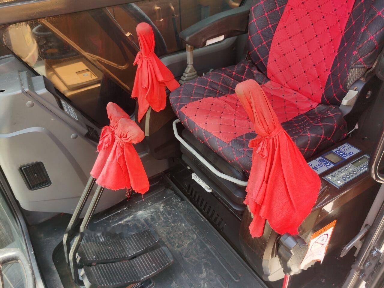 Sany SY75C - Miniexcavadora: foto 4 Sany SY75C - Miniexcavadora: foto 4