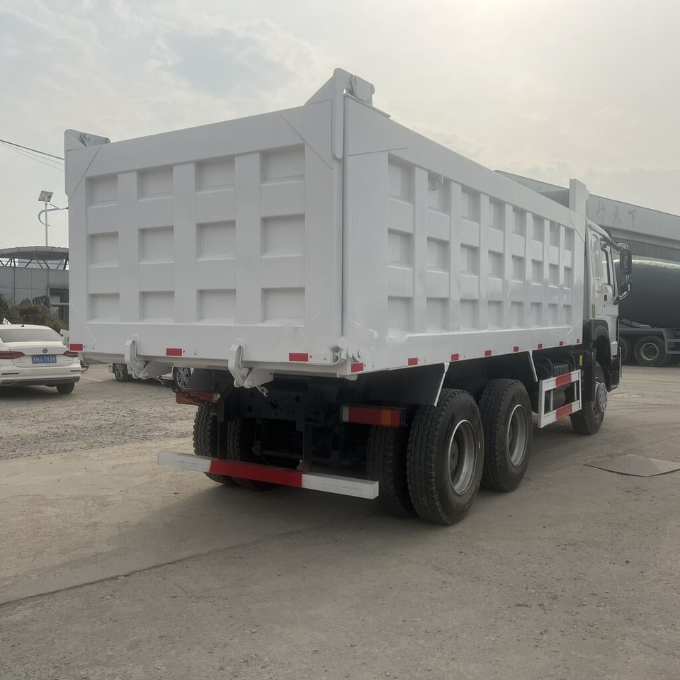 Sinotruk Howo - Camión volquete: foto 5 Sinotruk Howo - Camión volquete: foto 5